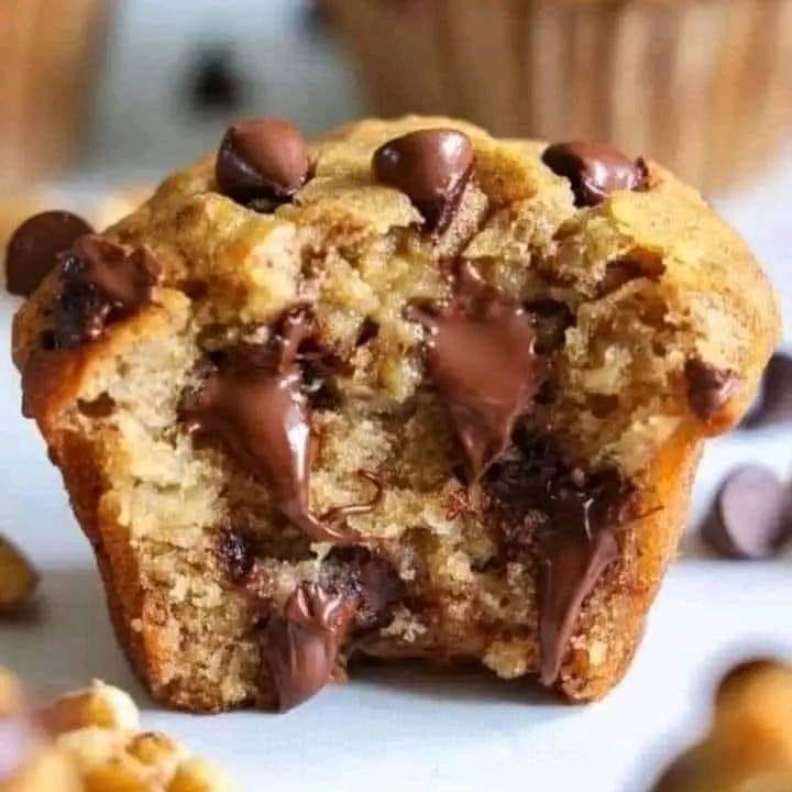 5 499