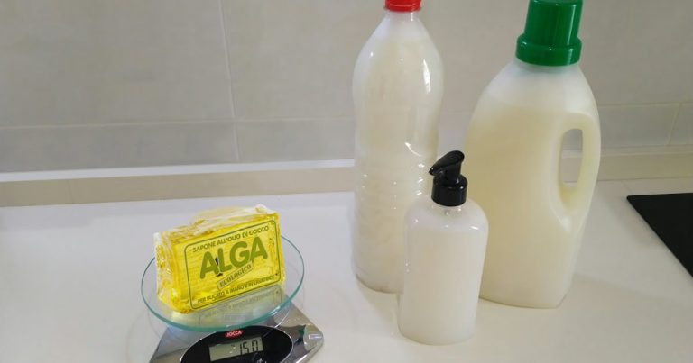 Detersivo Liquido Bucato Smacchiante